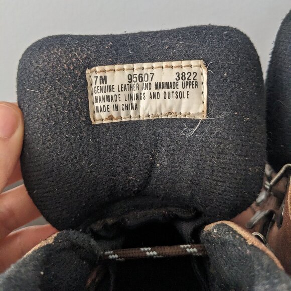 (worn once) Timberland - brown leather waterproof hiking ankle boots - Women's 7 - Picture 5 of 5